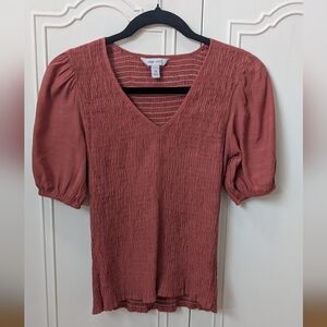 Nine West Brown Orange Smocked Puff Sleeve Blouse With The Elastic Body Sz XS